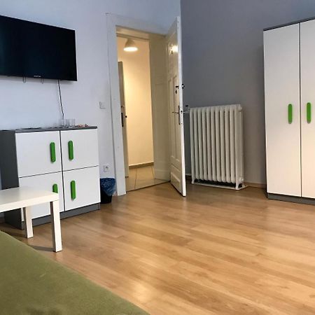 Green Hostel Познань Екстер'єр фото