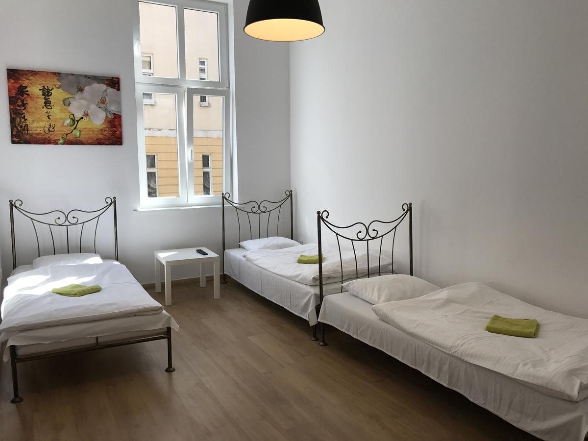 Green Hostel Познань Екстер'єр фото