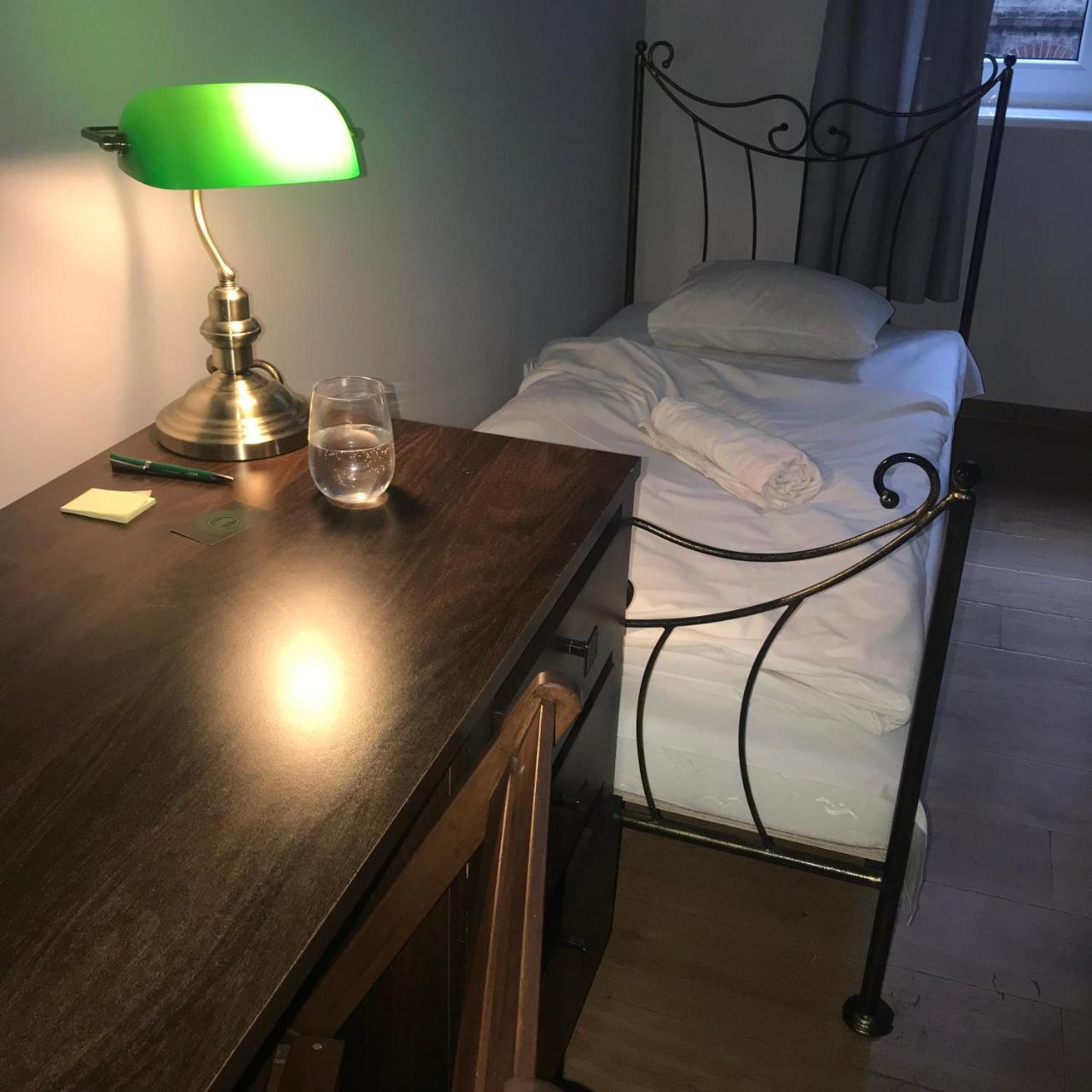 Green Hostel Познань Екстер'єр фото